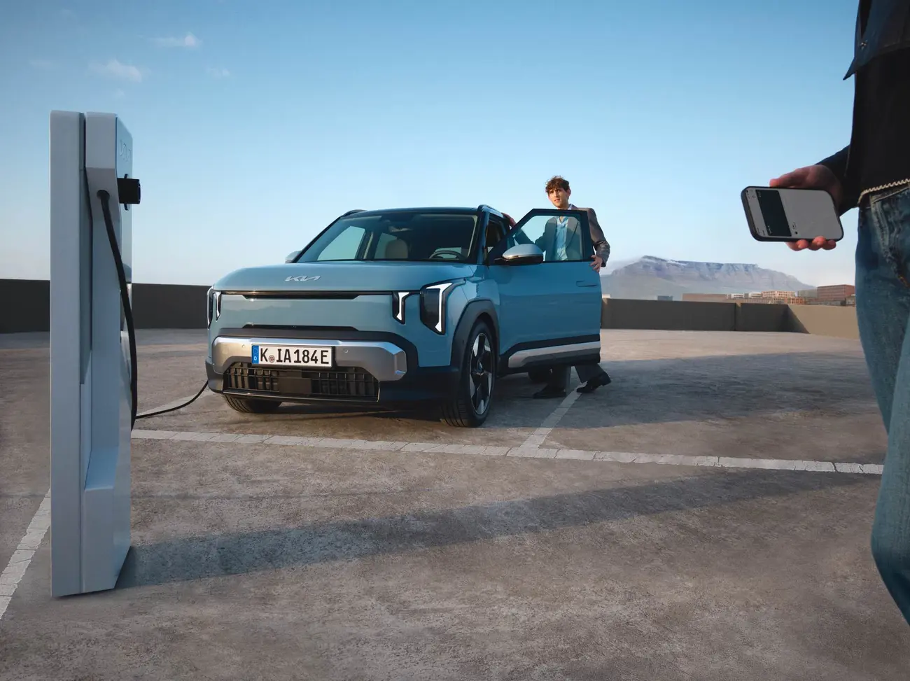 Kia EV2 ligado a um carregador rápido DC