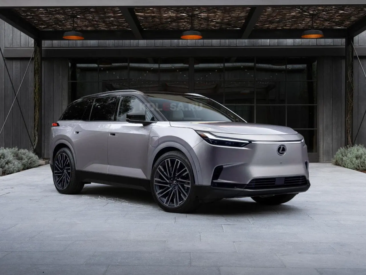 Lexus TZ Portugal: SUV Elétrico 7 Lugares Estreia 7 Maio