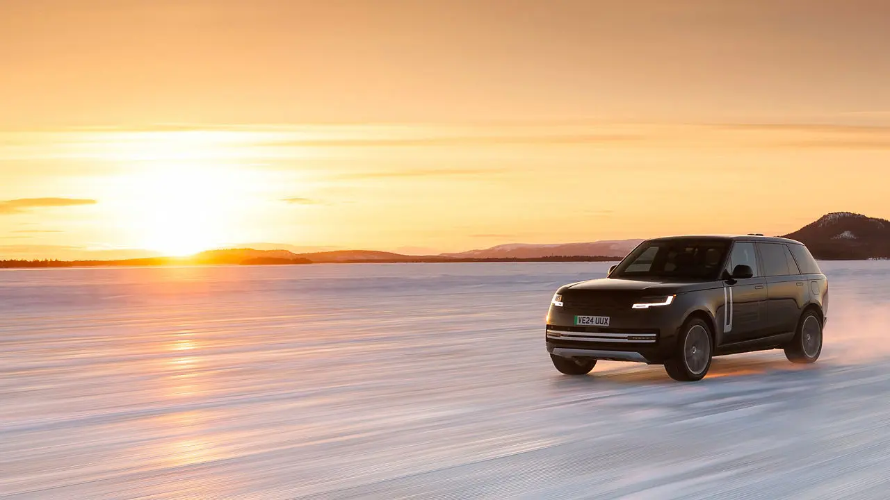 2026 Range Rover Electric seen from the front three-quarter