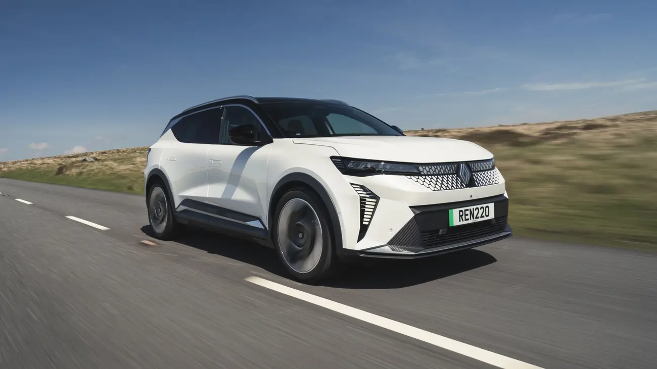 Renault Scénic E-Tech: Nova Bateria e 642 km de Autonomia