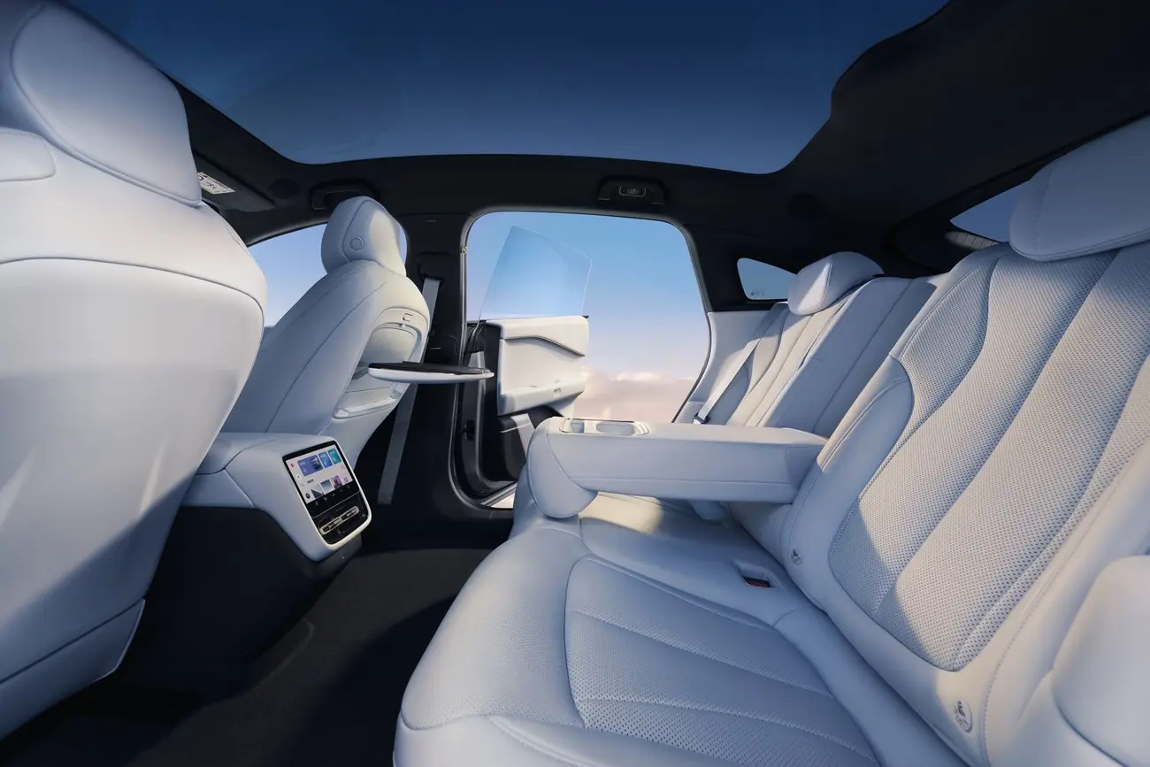 Xpeng P7+ rear seats with generous legroom